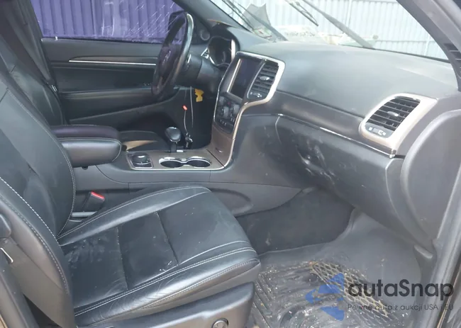 1C4RJFBG2FC727469: 44168527