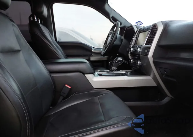 1FTEW1EG5FKE82140: 44168565