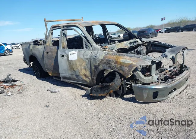 1C6RR6GG0DS712349: 44168582