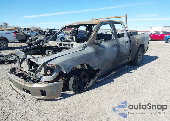 1C6RR6GG0DS712349: 44168582