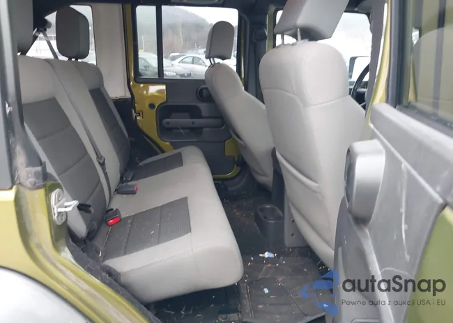 1J4BA3H1XAL202021: 44168711