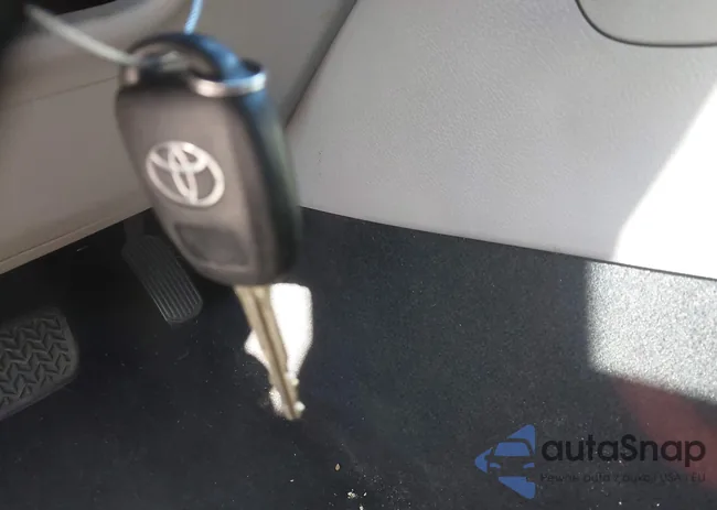 4T1BF1FK9CU522186: 44168716