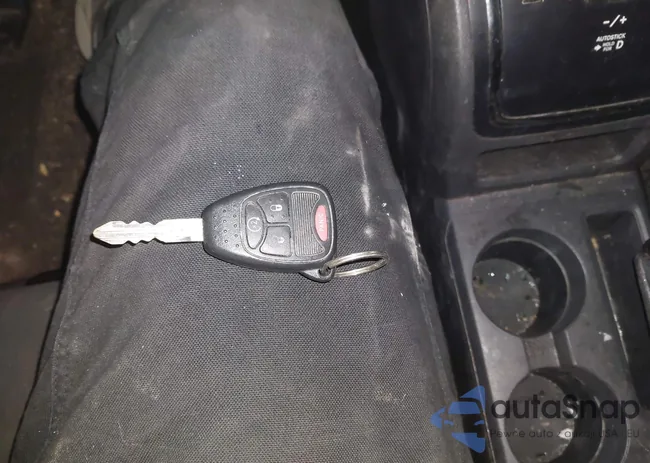 1C4NJRFB5ED555056: 44168841