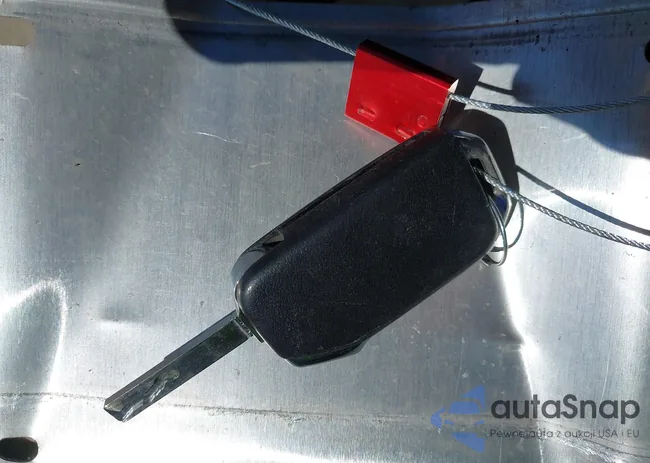 3KPF24AD8ME387648: 44168874