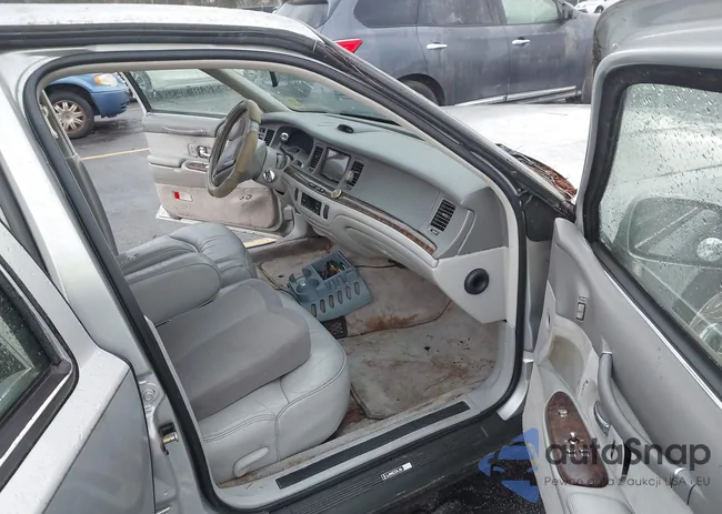 1LNLM81W7SY750711: 44168919