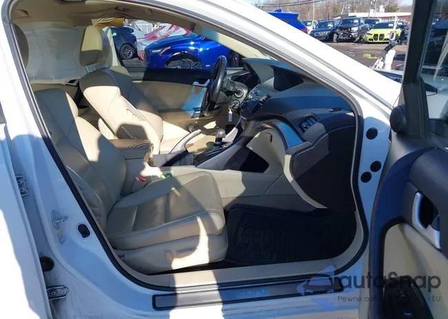 JH4CU2F49CC005190: 44168957