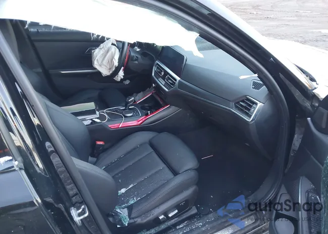 3MW5R7J03L8B35421: 44169022