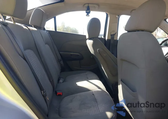 1G1JB5SG5H4152620: 44169026