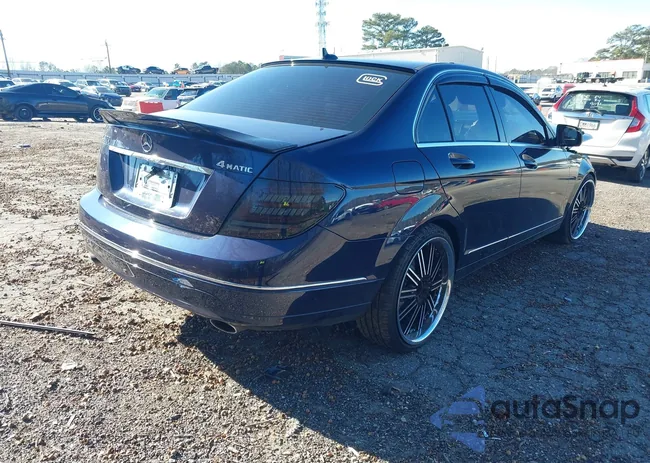 WDDGF81X38F096809: 44168116