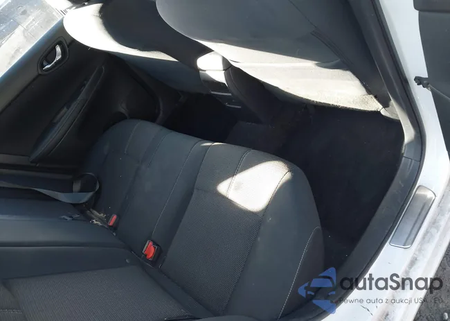 3N1AB7AP5GY272579: 44168138