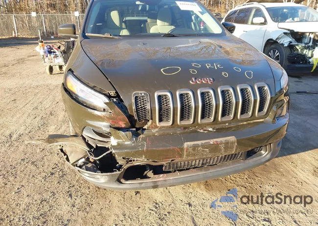 1C4PJLCS2GW283759: 44168204