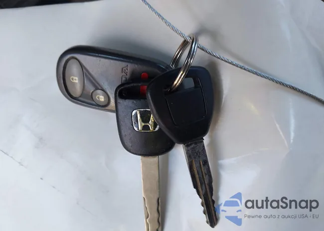 2HGES26773H561040: 44168217