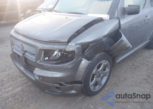 5J6YH18937L005152: 44168221