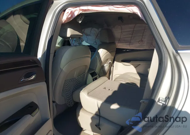 3GYFNDE38DS601655: 44168223