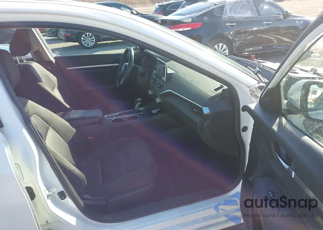 1N4BL4DW0KN320341: 44168259