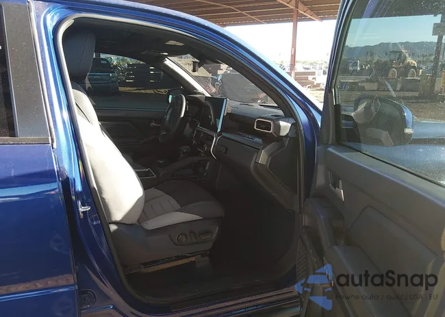 3TMLB5JNXRM056200: 44168341