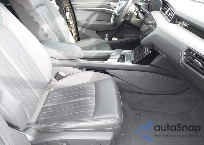 WA1AAAGE7MB009386: 44168343