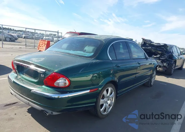 SAJEA51C14WE09544: 44168358