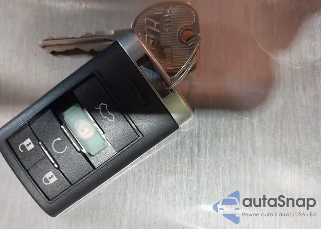 1G6DS5ED2B0110154: 44168390