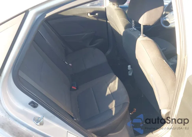 3KPC24A3XJE013743: 44169466