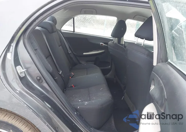 2T1BU4EEXCC821657: 44169578