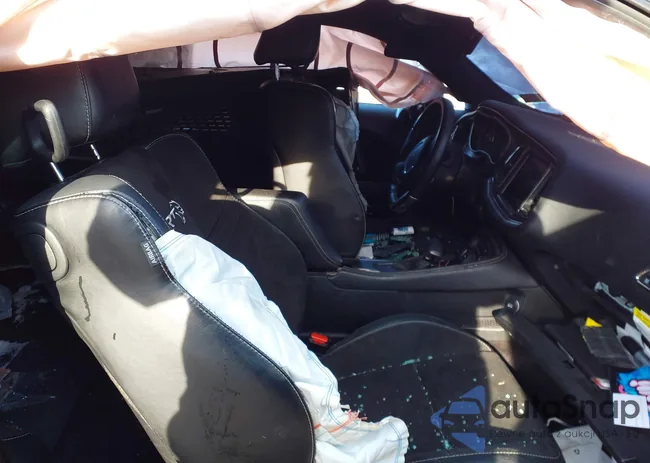 2C3CDZC90JH309713: 44169584