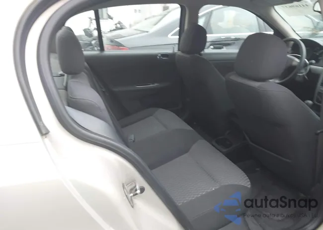 1G1AT58HX97271924: 44169637