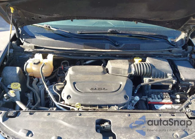 2C4RC1DG7LR172578: 44169648