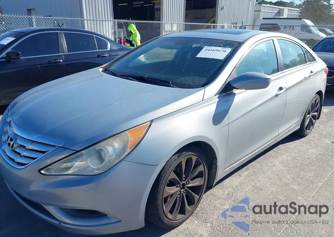 5NPEC4AC7BH146530: 44169670