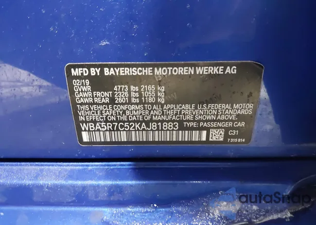 WBA5R7C52KAJ81883: 44169701