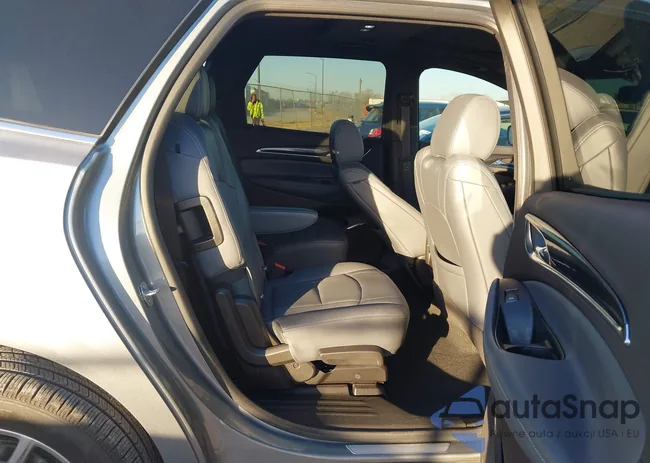 5GAERBKW5PJ192501: 44169721