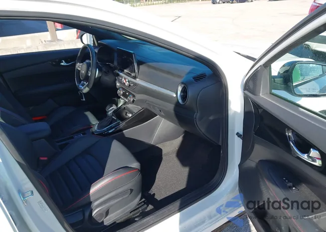 3KPF44AC1RE793019: 44169854