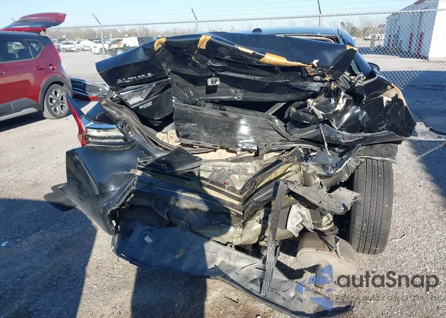 1N4BL4DV3PN340582: 44169882