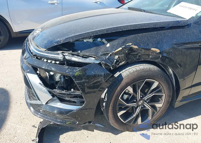 KMHL64JA2SA452454: 44169895