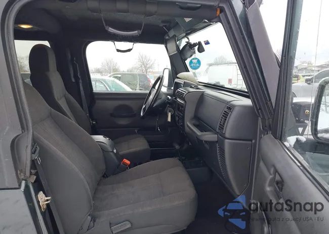 1J4FA49S74P779617: 44169897