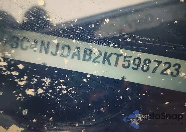 3C4NJDAB2KT598723: 44169913