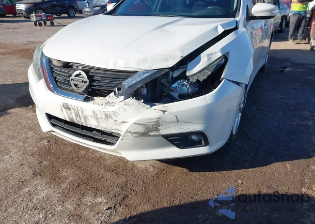 1N4BL3AP5HC478878: 44169957