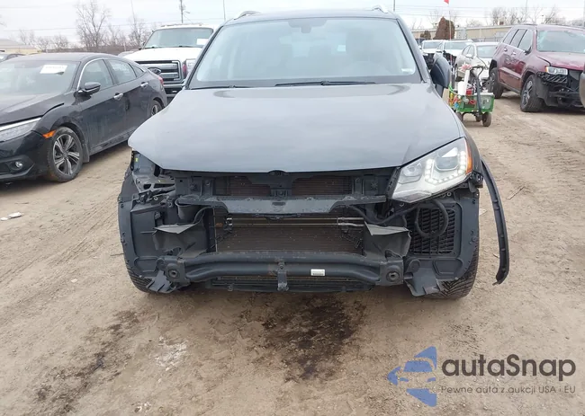 WVGEF9BP3CD008220: 44169985