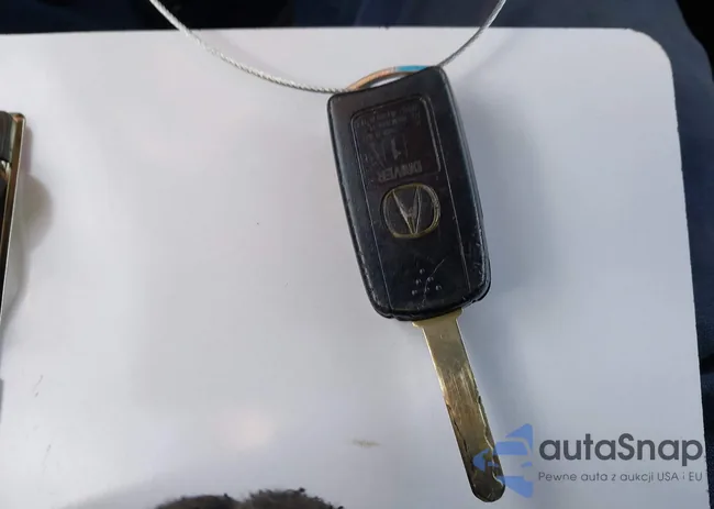 19UUA8F27DA004134: 44169078