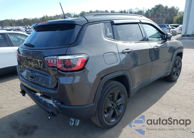 3C4NJDBB1KT767838: 44169085