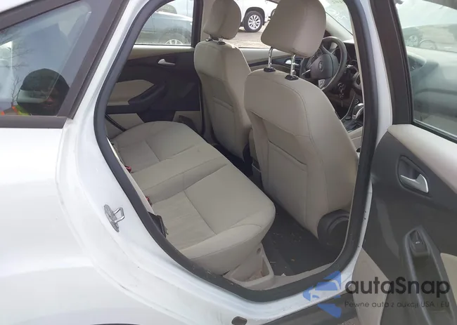 1FADP3F27FL273666: 44169102