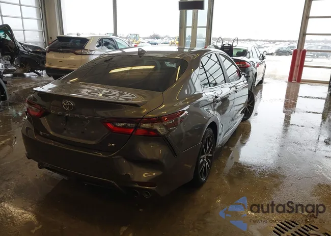 4T1G11AK9MU547098: 44169171