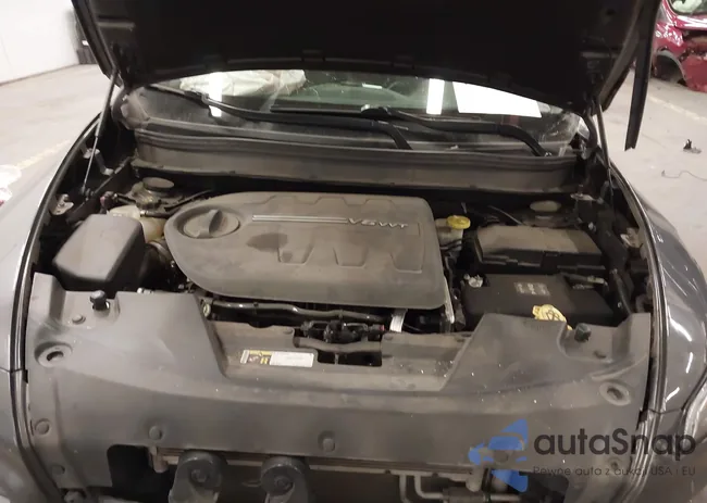 1C4PJMCS3HW658517: 44169176