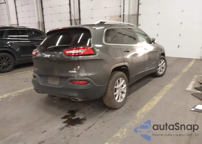 1C4PJMCS3HW658517: 44169176