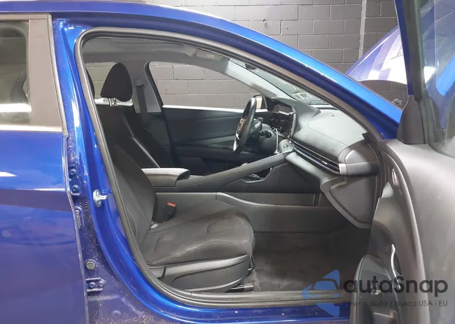 KMHLS4DG9RU751427: 44169194