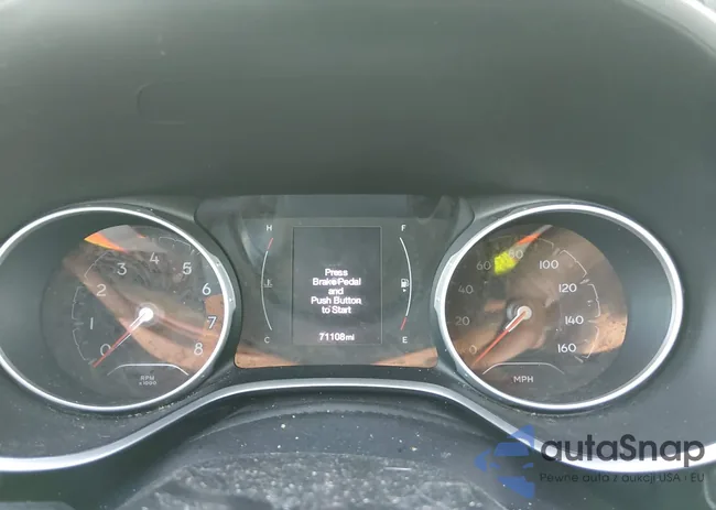 3C4NJDBB1JT457168: 44169319