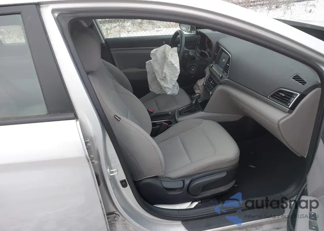 5NPD84LF9HH122209: 44169330