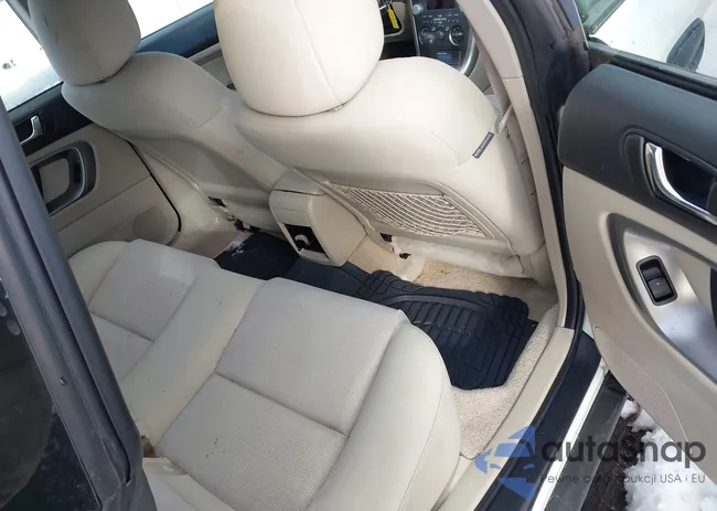 4S4BP61C187320104: 44169346