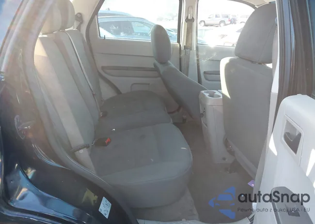 1FMCU0C79BKA85997: 44169393