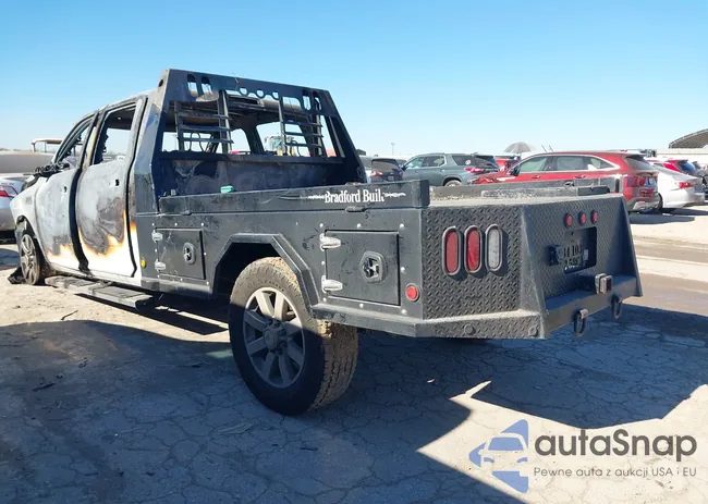 3C6UR5HL7JG403433: 44170459